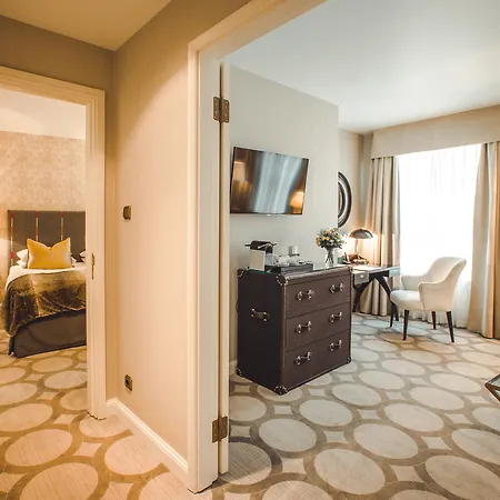 Grand Palace - Small Luxury Of The World Hotell Riga