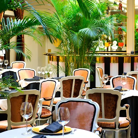 Hotell Grand Palace - Small Luxury Of The World