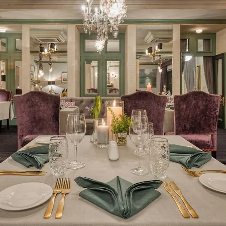 Grand Palace - Small Luxury Of The World Viesnīca 5*