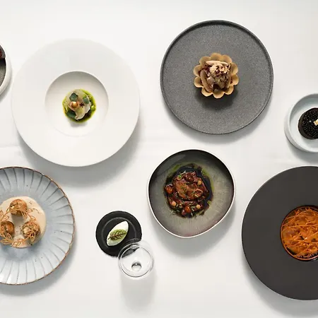 Hotel Grand Palace - Small Luxury Of The World