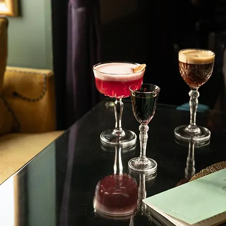 Hotel Grand Palace - Small Luxury Of The World