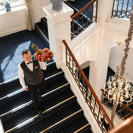 Grand Palace - Small Luxury Of The World 5*