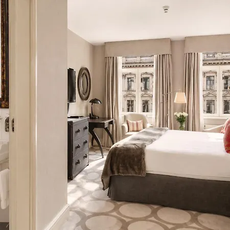 Grand Palace - Small Luxury Of The World 5* Riga