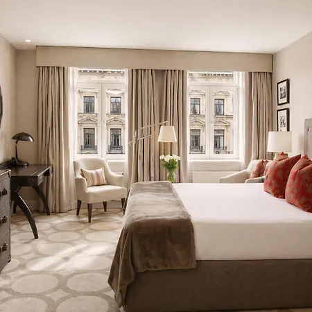 Grand Palace - Small Luxury Of The World