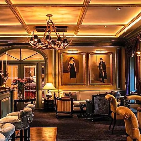 Hotel Grand Palace - Small Luxury Of The World