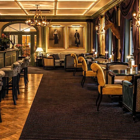 Hotel Grand Palace - Small Luxury Of The World 5*