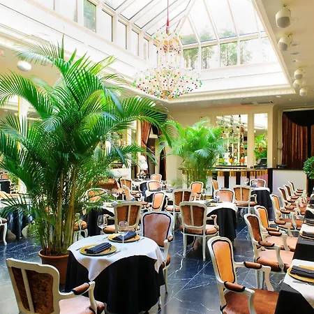 Grand Palace - Small Luxury Of The World 호텔