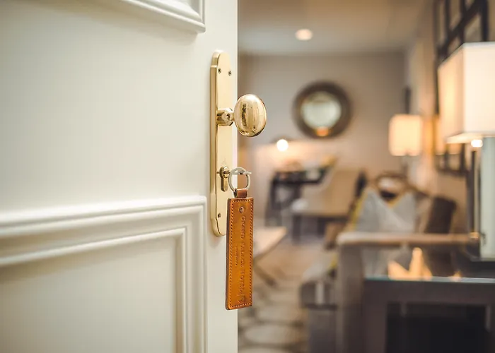 Grand Palace - Small Luxury Of The World