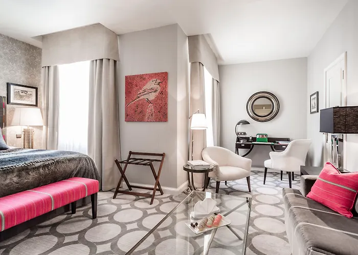 Grand Palace - Small Luxury Of The World 5*