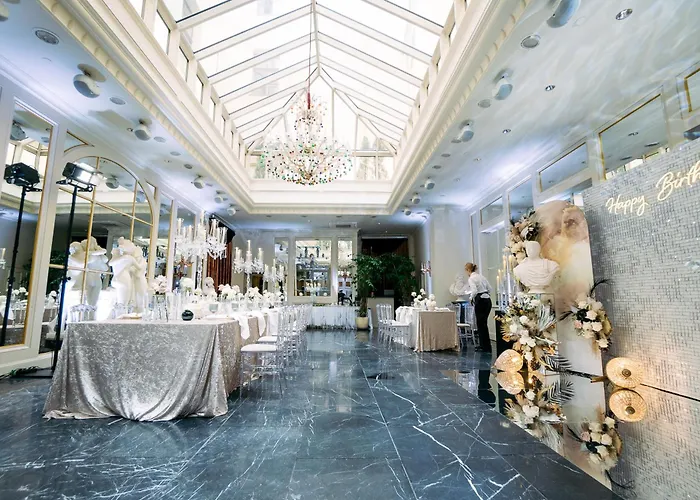 Hotell Grand Palace - Small Luxury Of The World