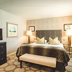 Grand Palace - Small Luxury Of The World 5* Riga