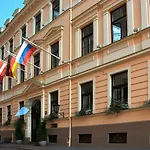 Grand Palace - Small Luxury Of The World