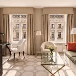 Grand Palace - Small Luxury Of The World 5* Riga