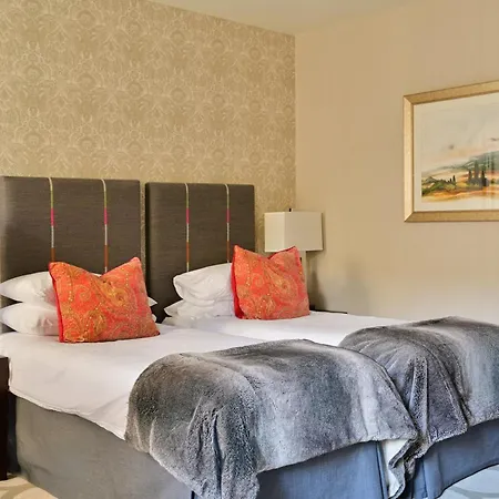 Grand Palace - Small Luxury Of The World