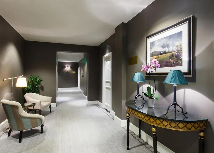 Grand Palace - Small Luxury Of The World Hotel