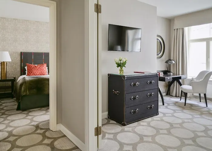 Готель Grand Palace - Small Luxury Of The World