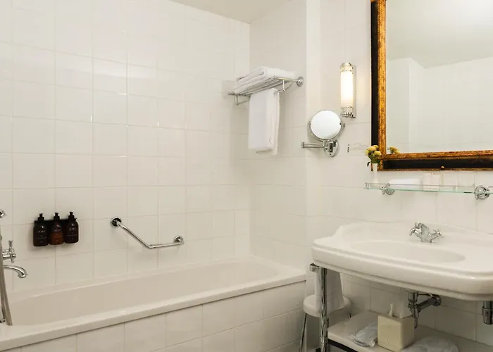 Grand Palace - Small Luxury Of The World Riga