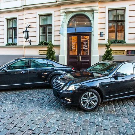 Hotel Grand Palace - Small Luxury Of The World