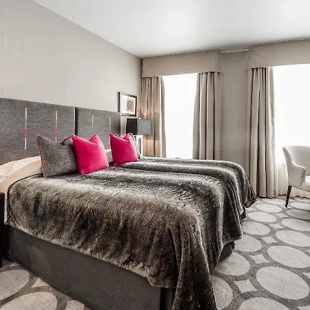 Grand Palace - Small Luxury Of The World Szálloda